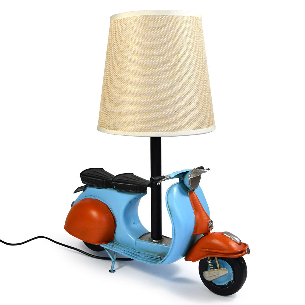 USB-Powered Scooter LED Lamp (29x15x34cm)