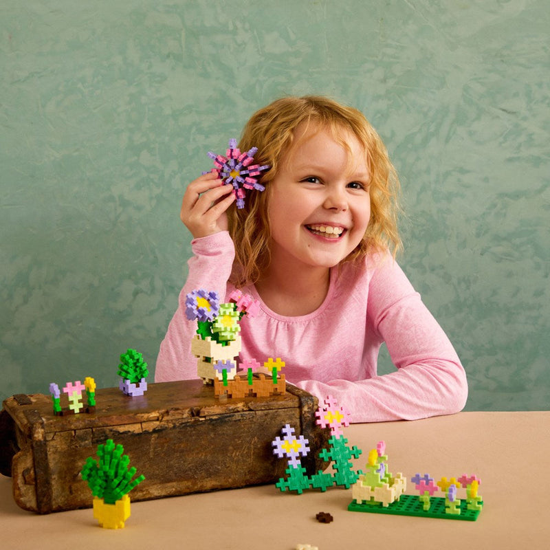 Plus-Plus Learn to Build Flower Shop Building Blocks